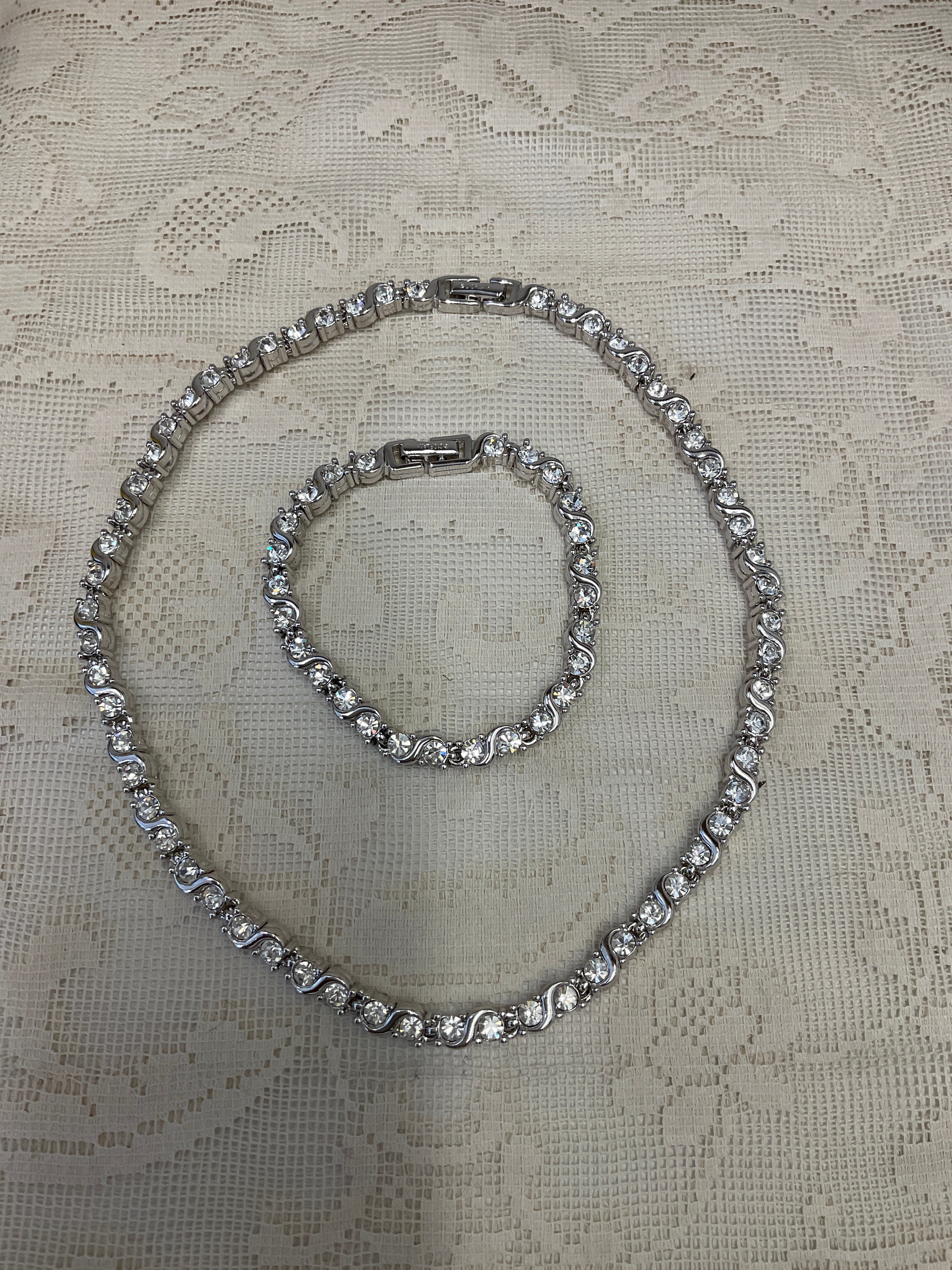Necklace and bracelet d’orlan