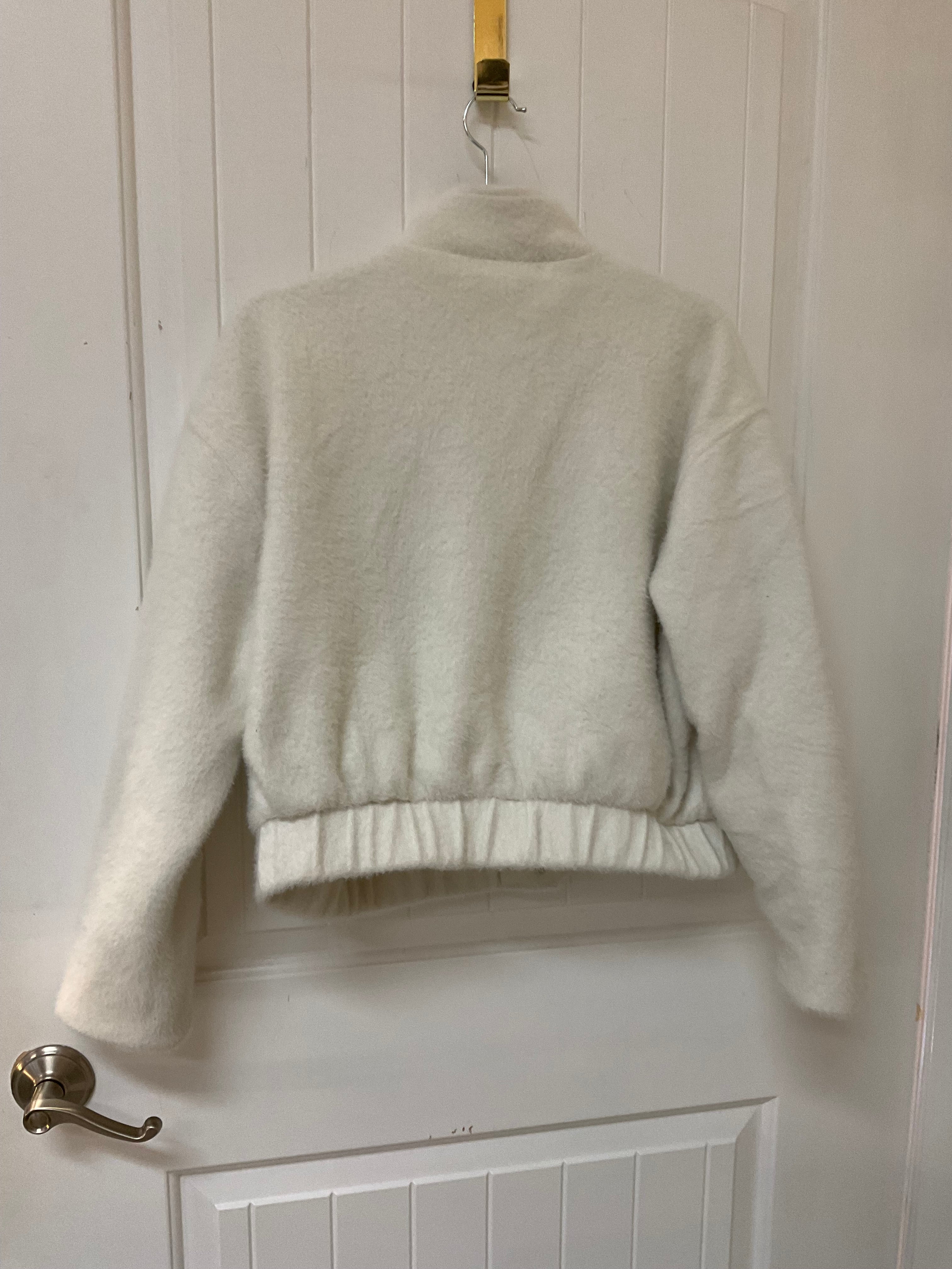 White Z supply sweater
