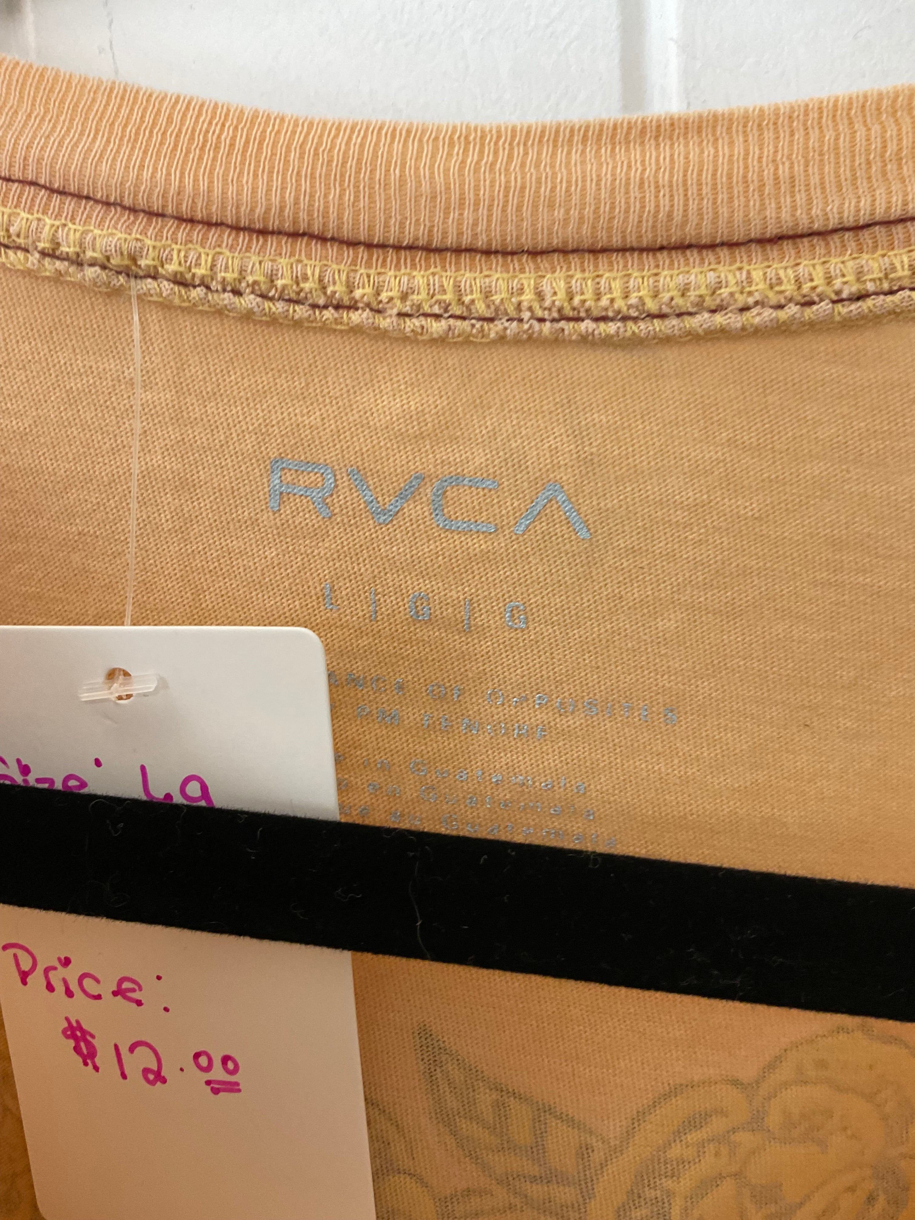RVCA cropped shirt
