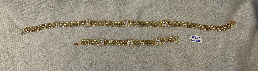 Gold toned bracelet and necklace set