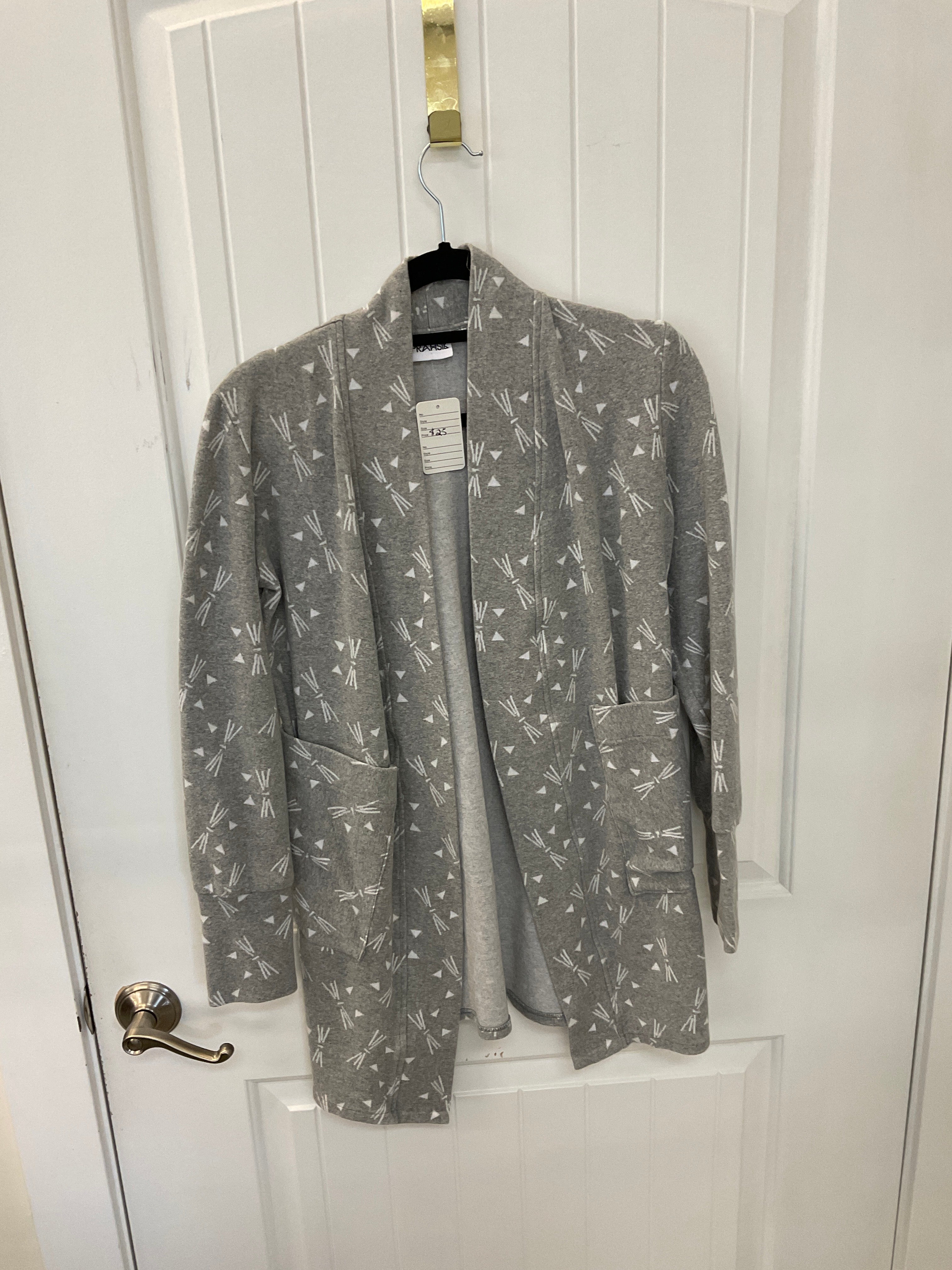 Prahsik Cardigan