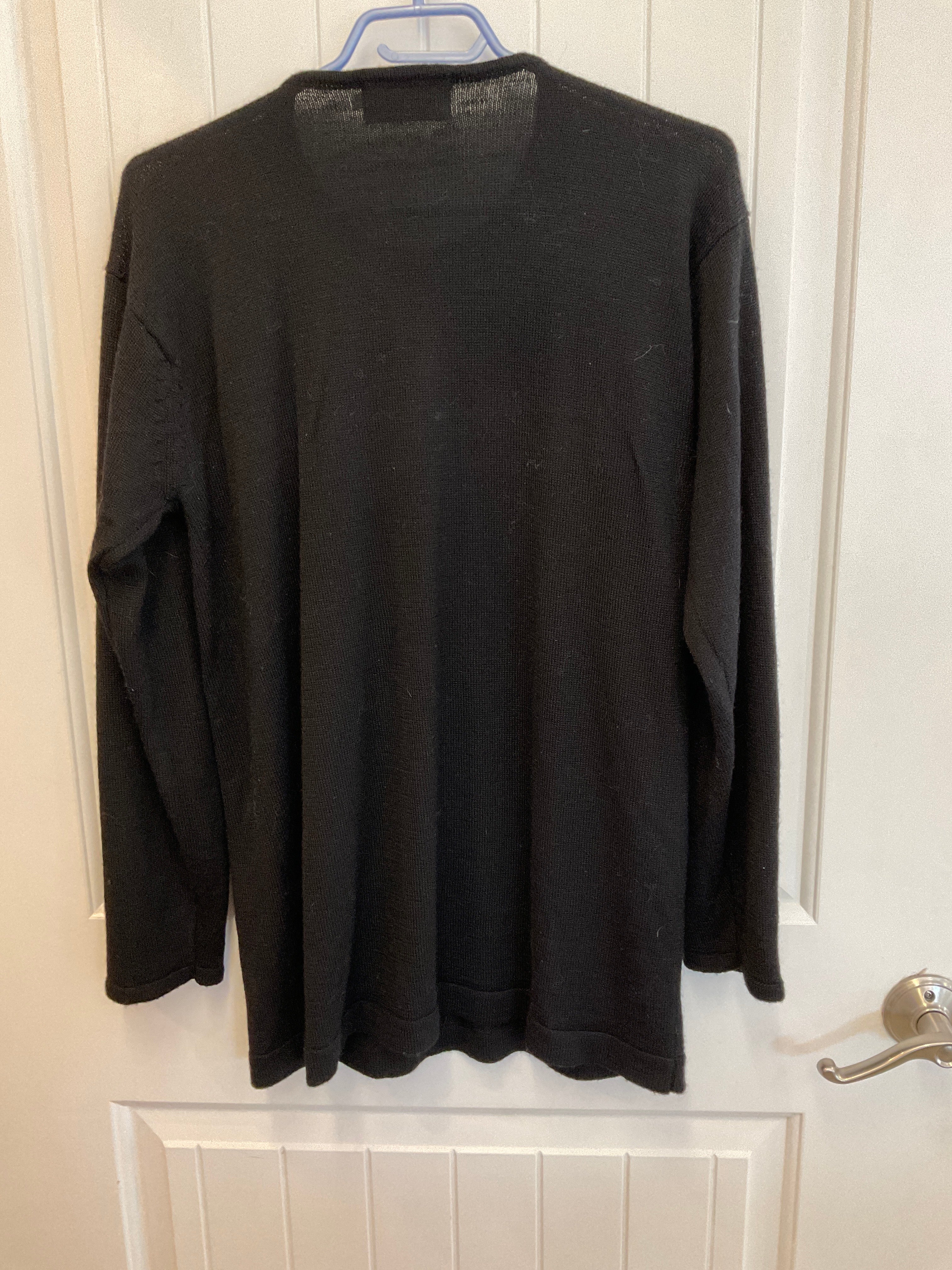 Black sweater knitwear Whitestone and embroidery embellishments size small