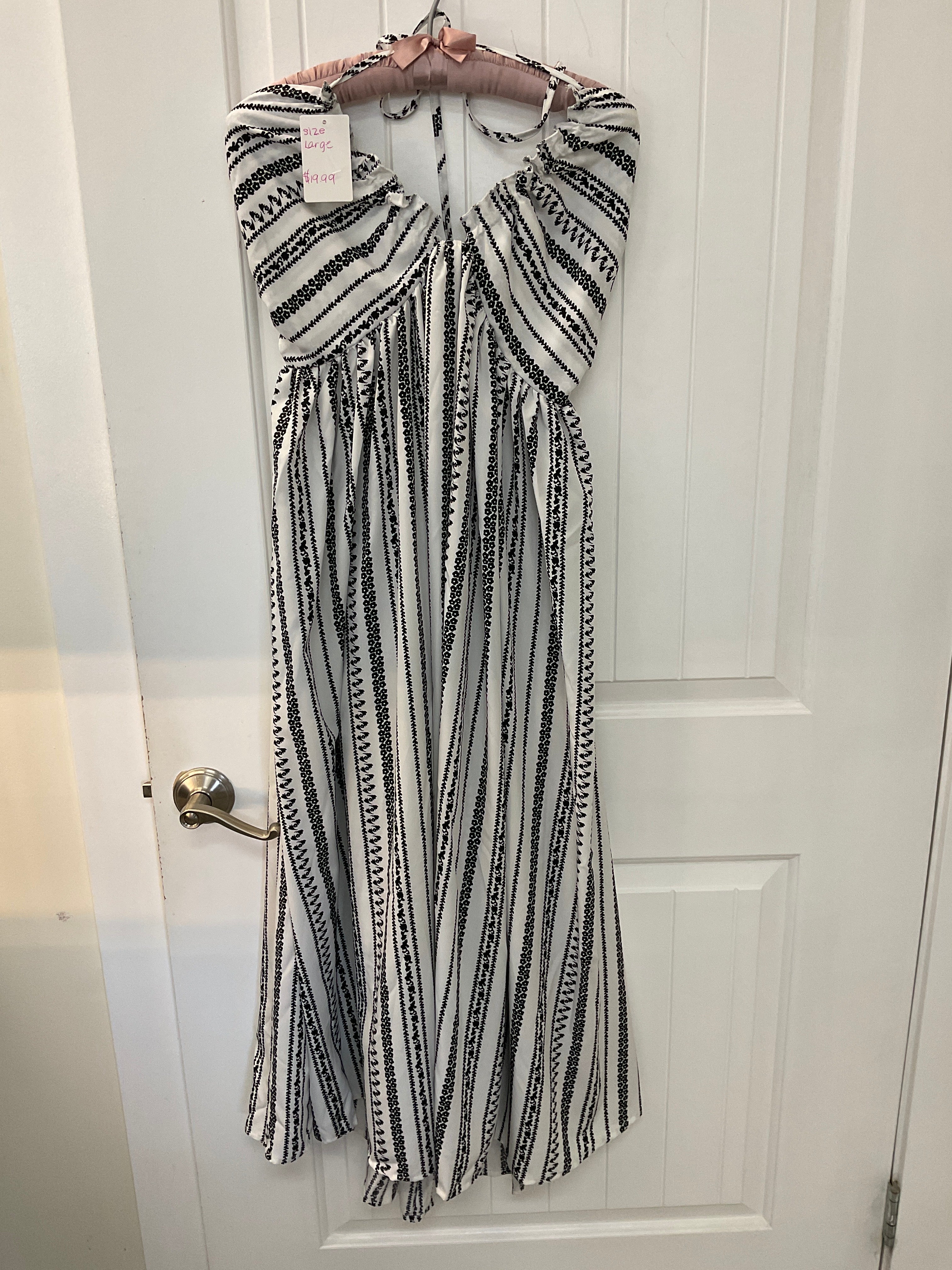 Sundress maxi dress size large white and black