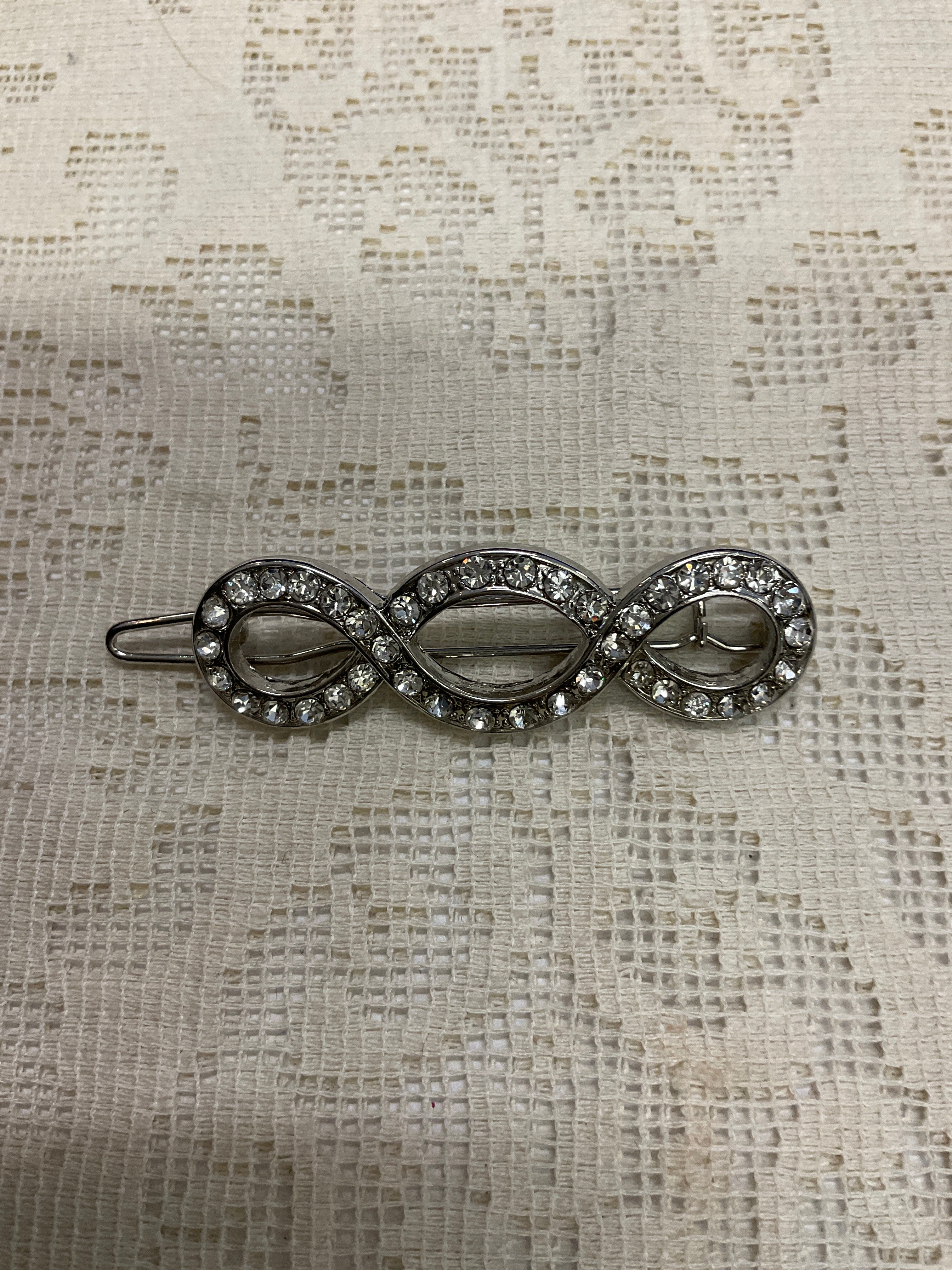 Hair clip with rhinestones
