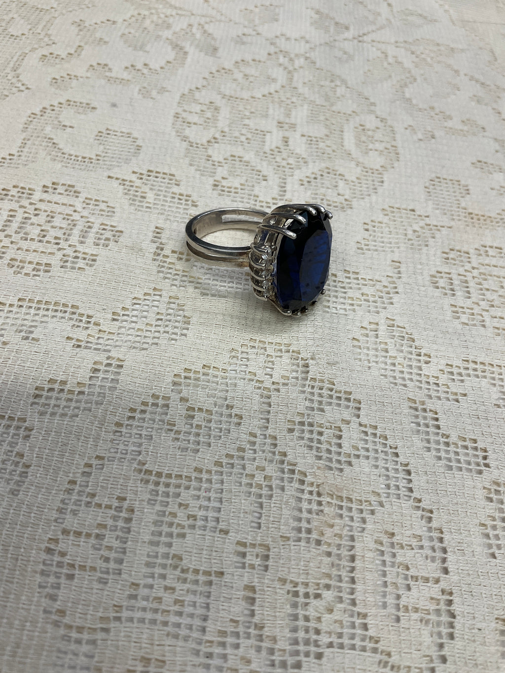 Silver 925 blue gem stone Cz stones
