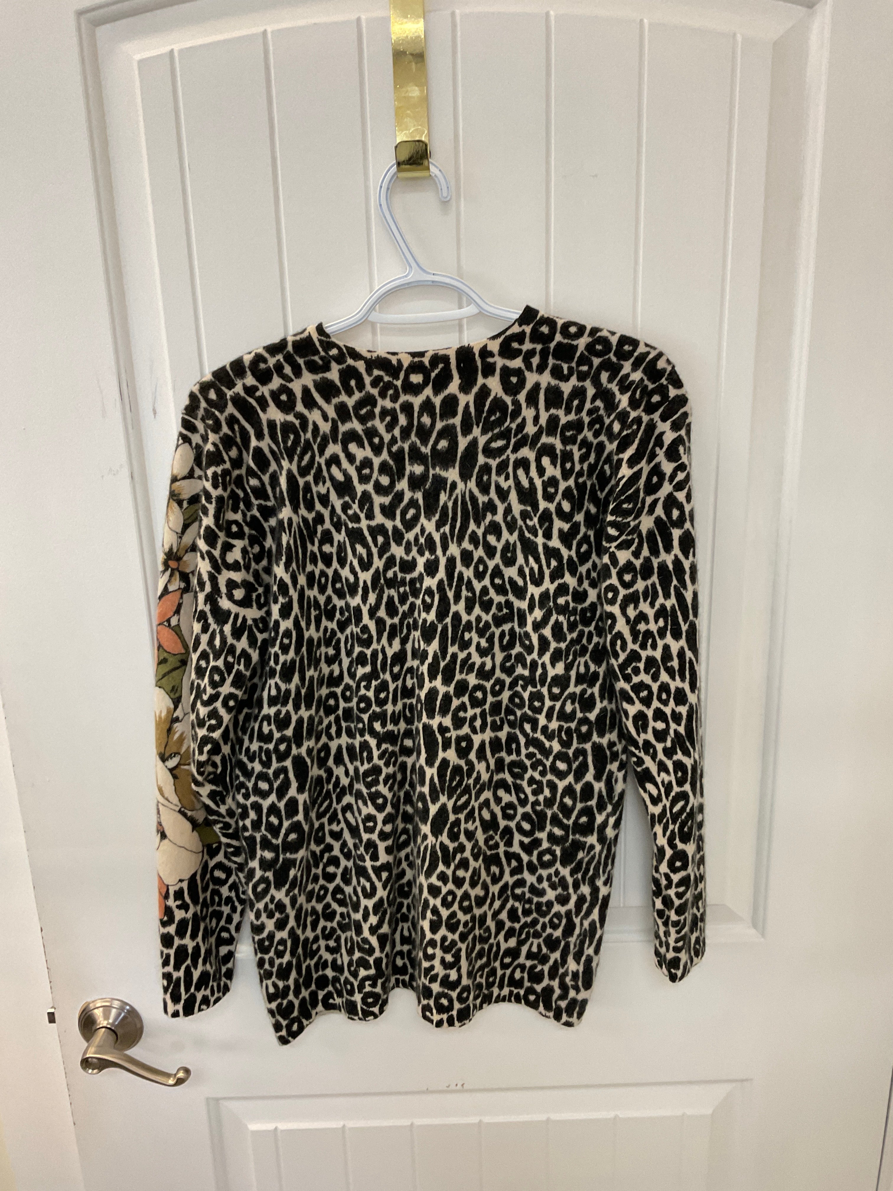 Imago Floral cheetah print crew neck