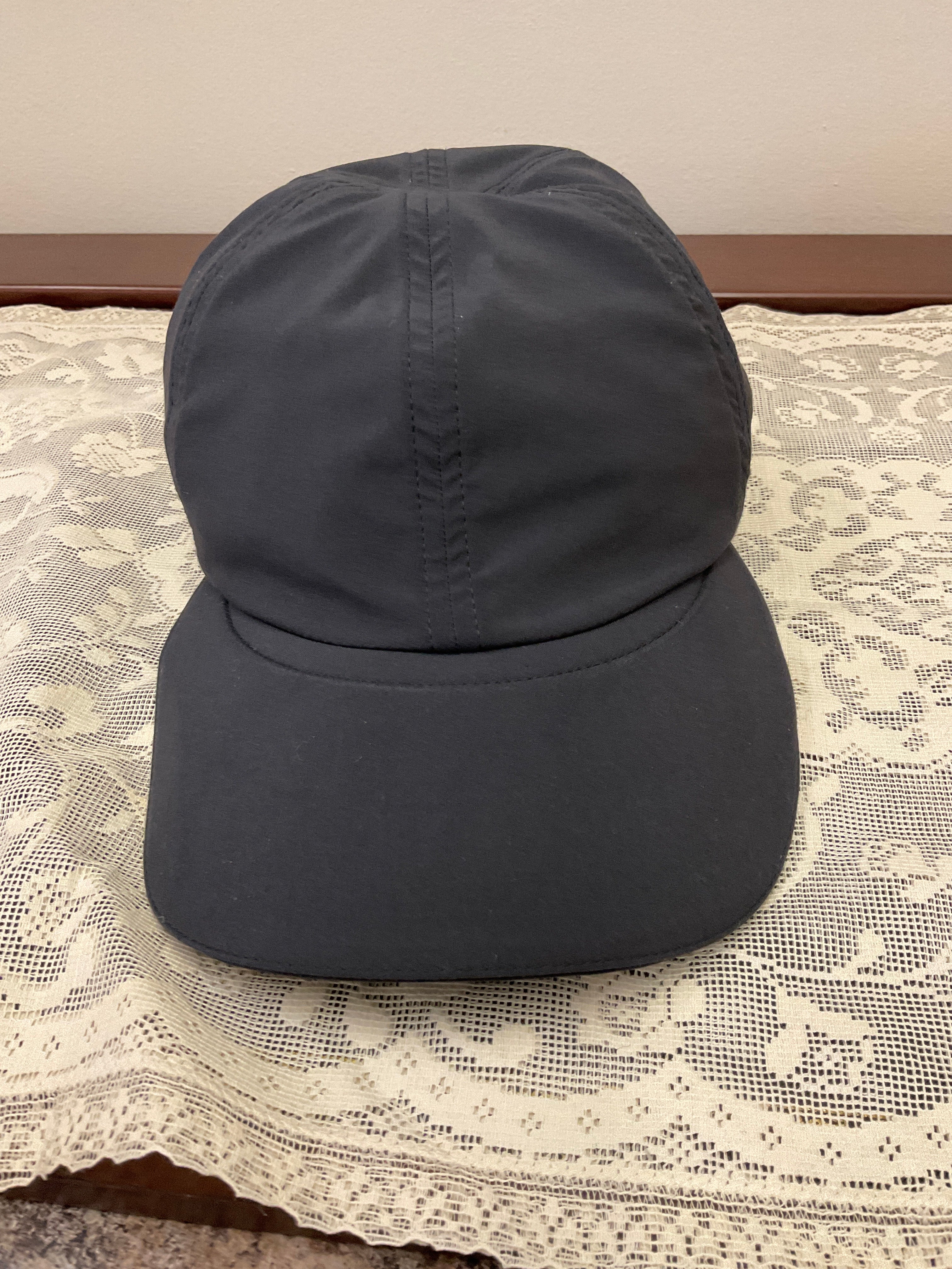 Lululemon hat