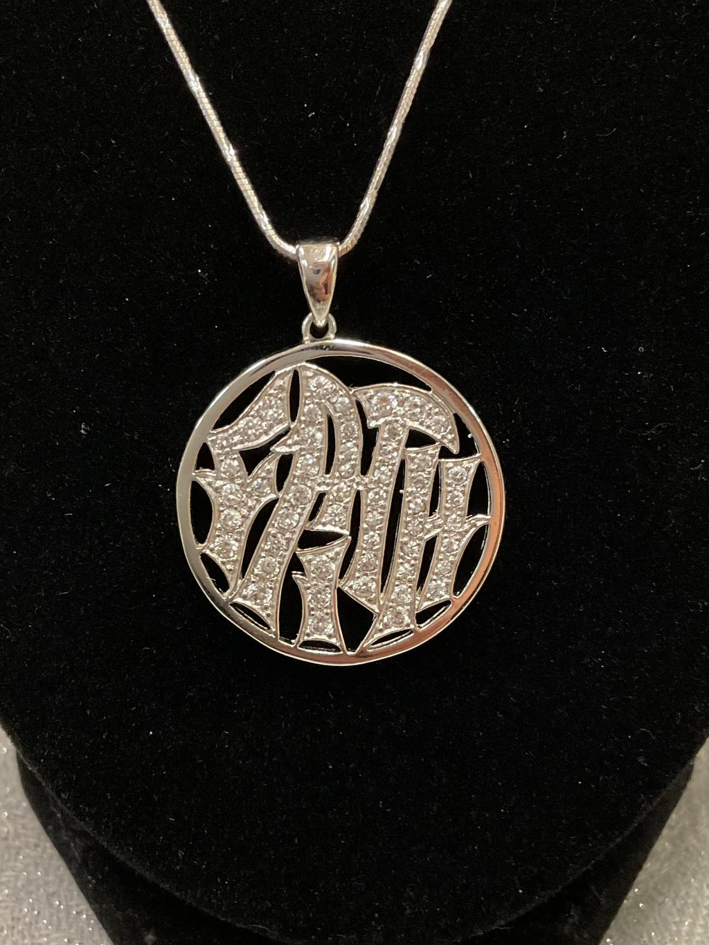 Silver ‘Faith’ pendent necklace