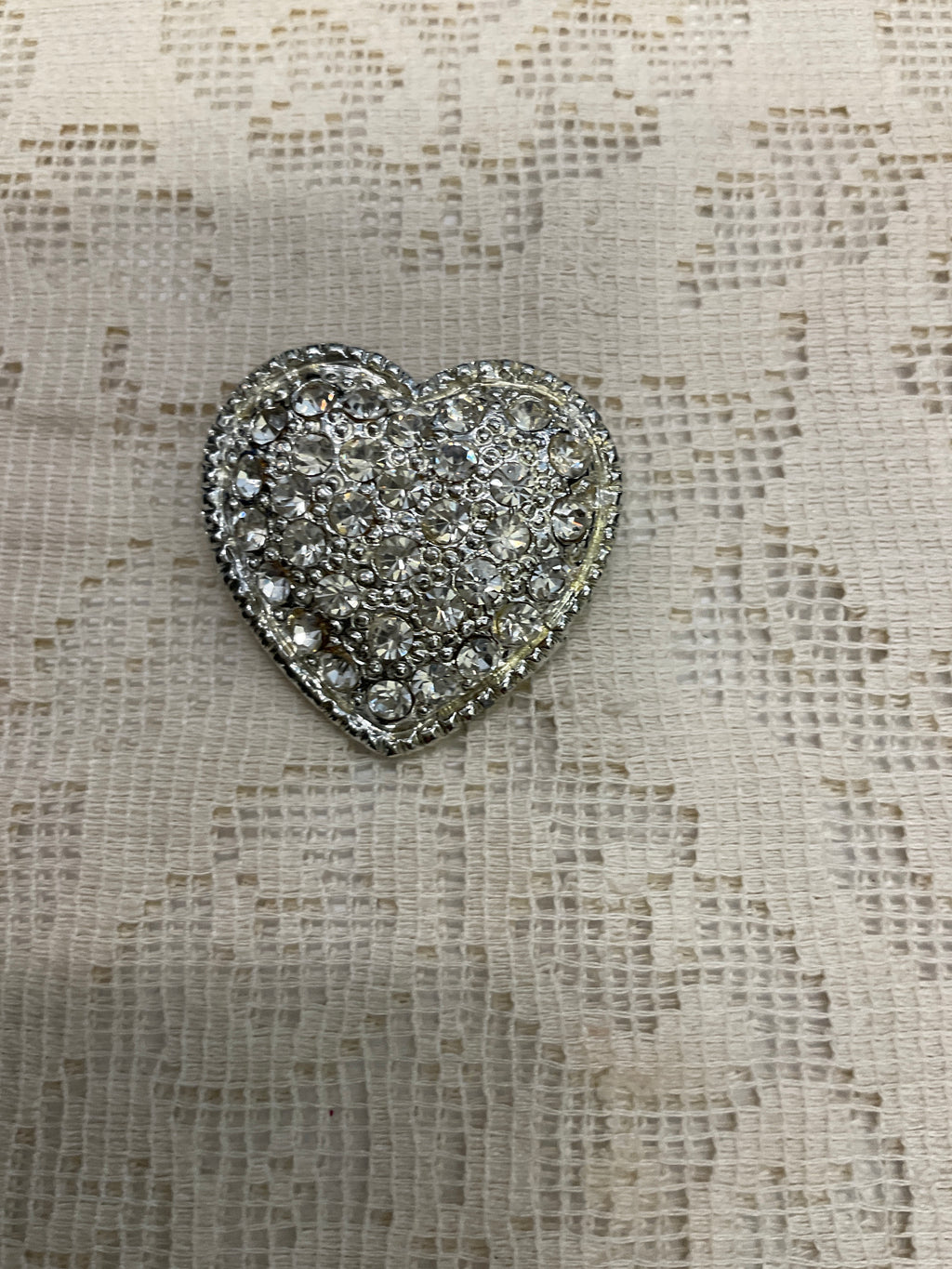 Heart shaped silver broach pin