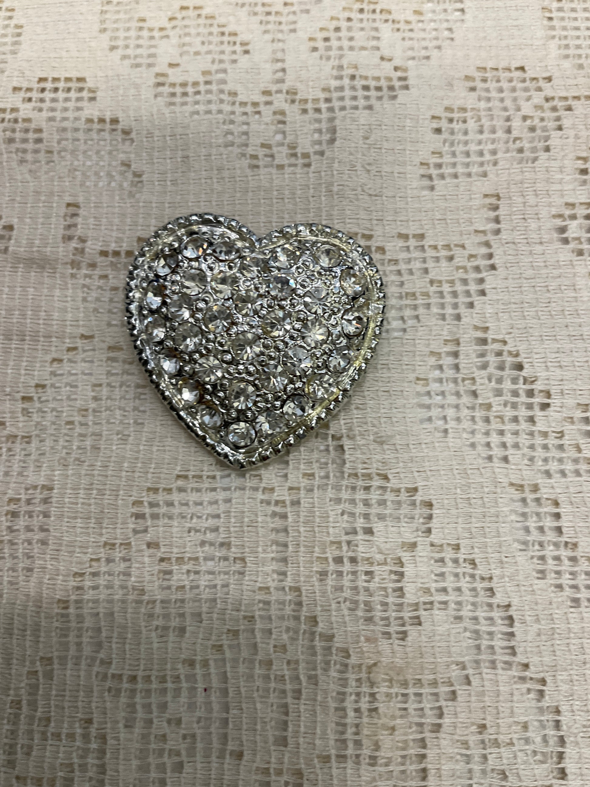 Heart shaped silver broach pin