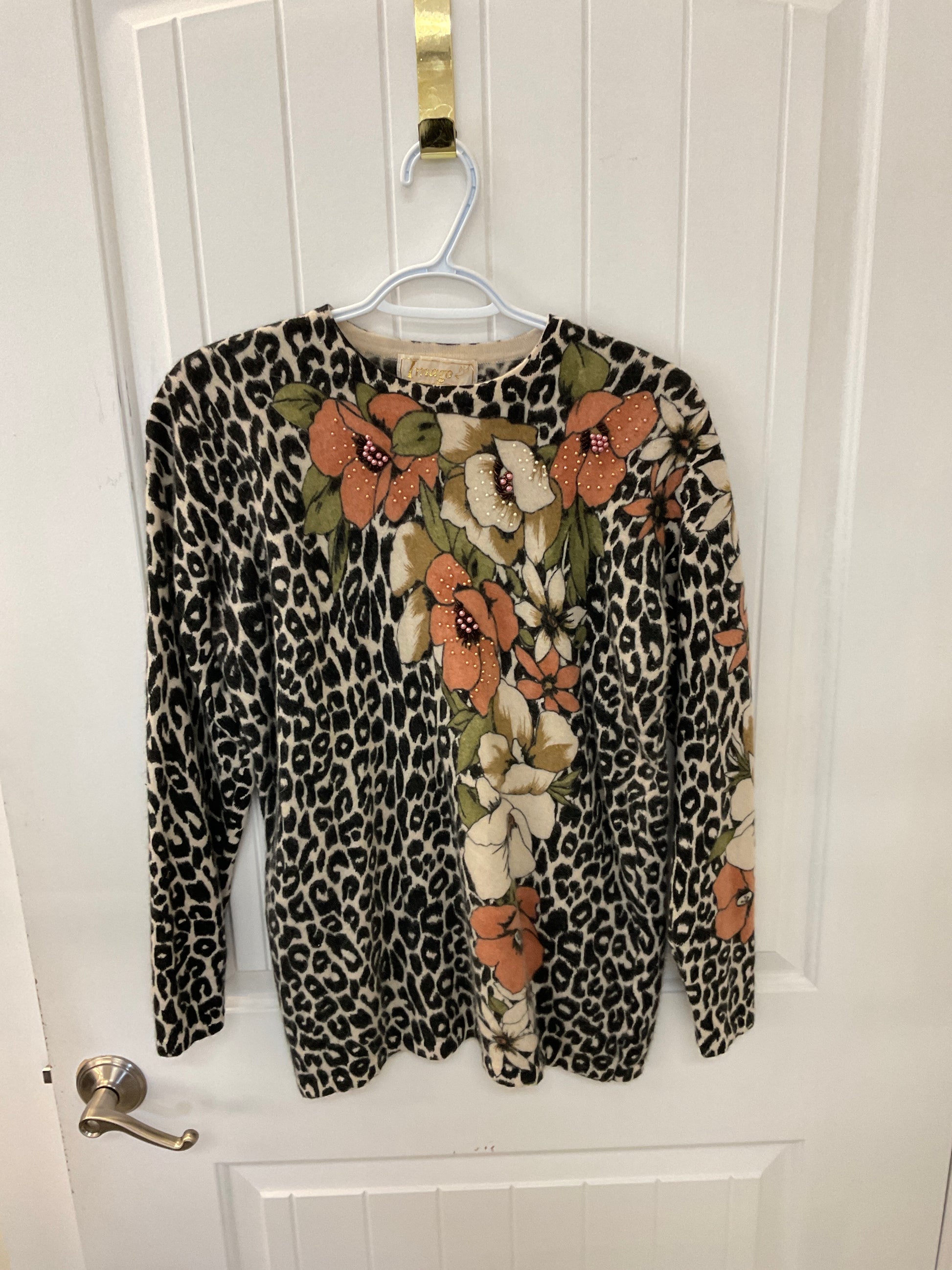 Imago Floral cheetah print crew neck