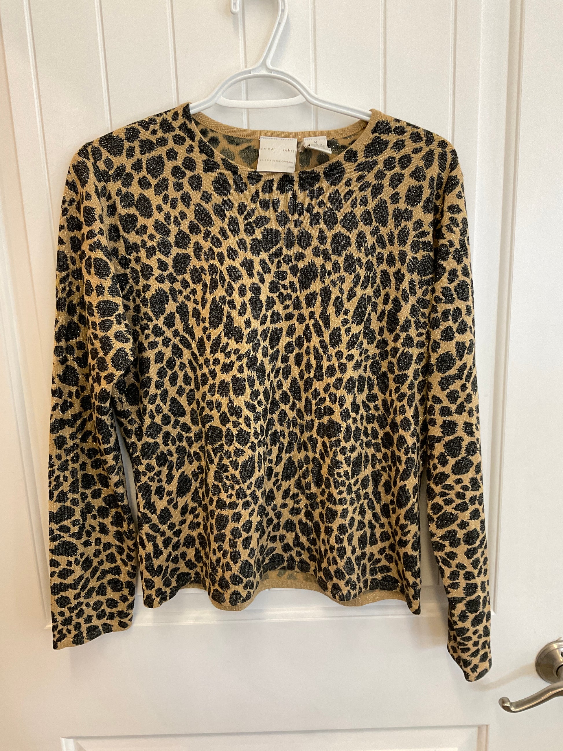 Cheetah print sweater size medium