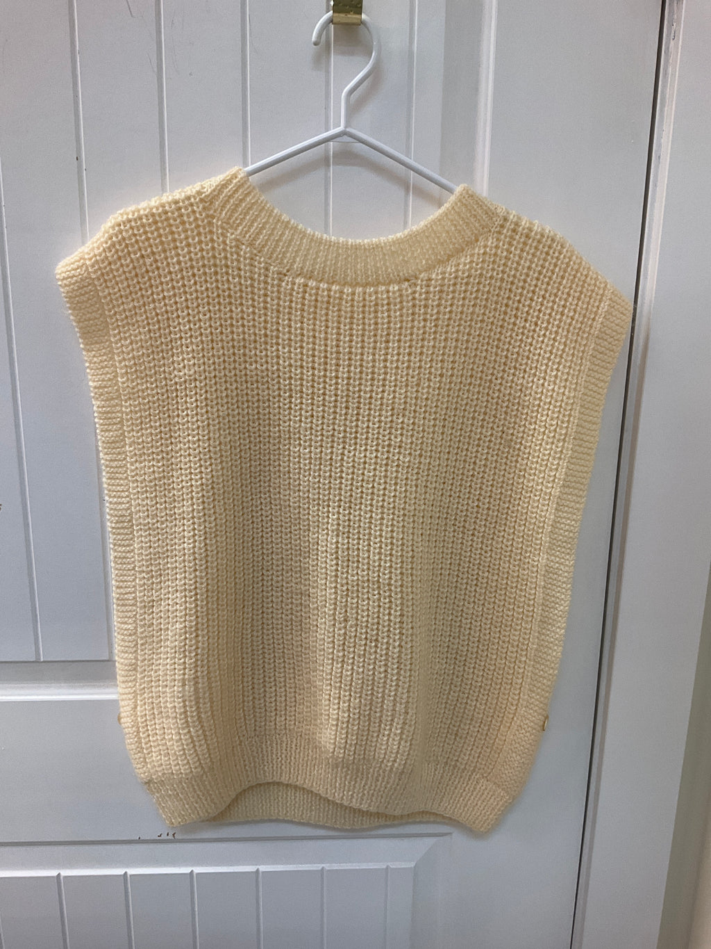 Hand sewn knit wear womens vest casual preppy