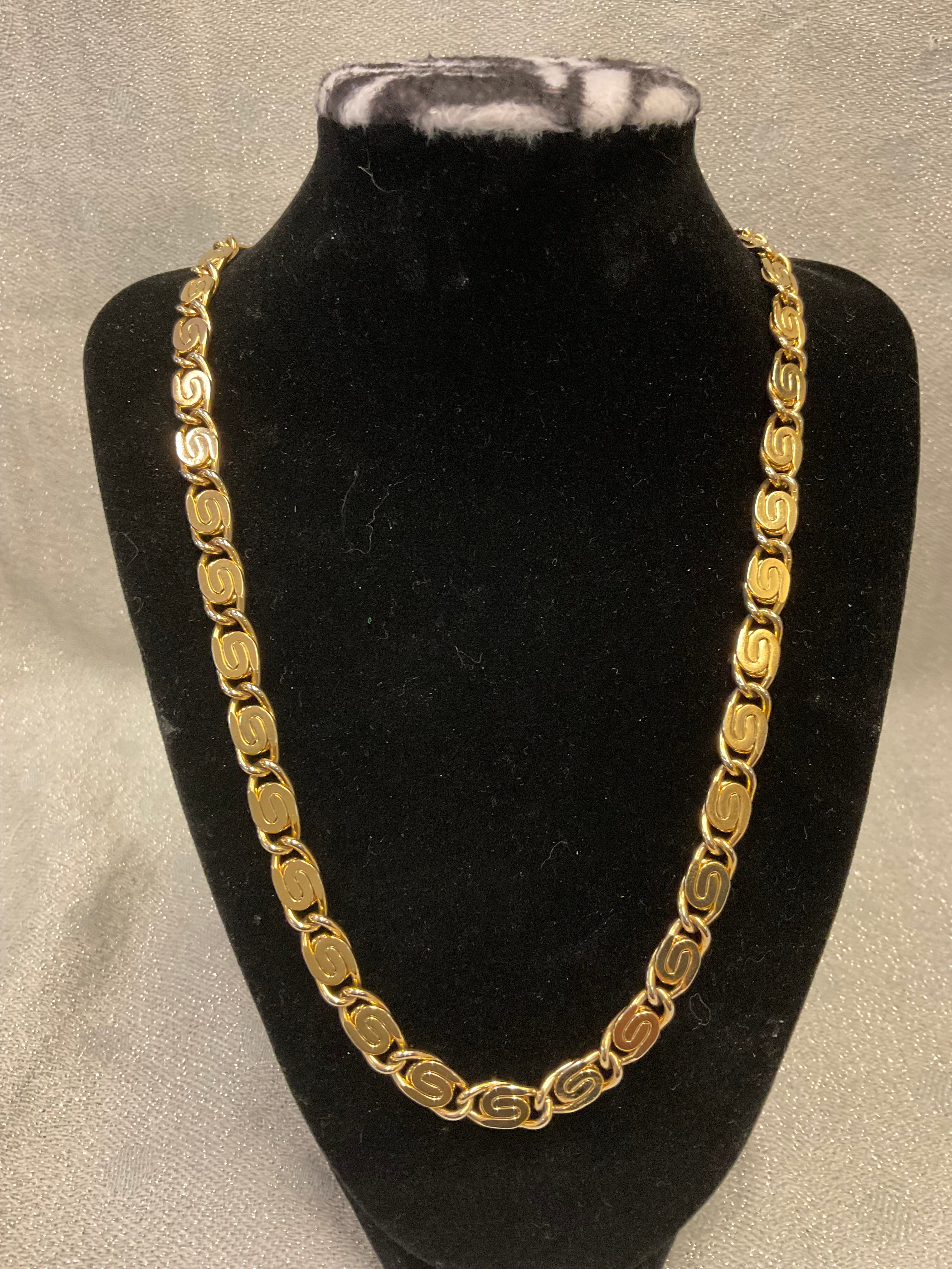Gold chain long