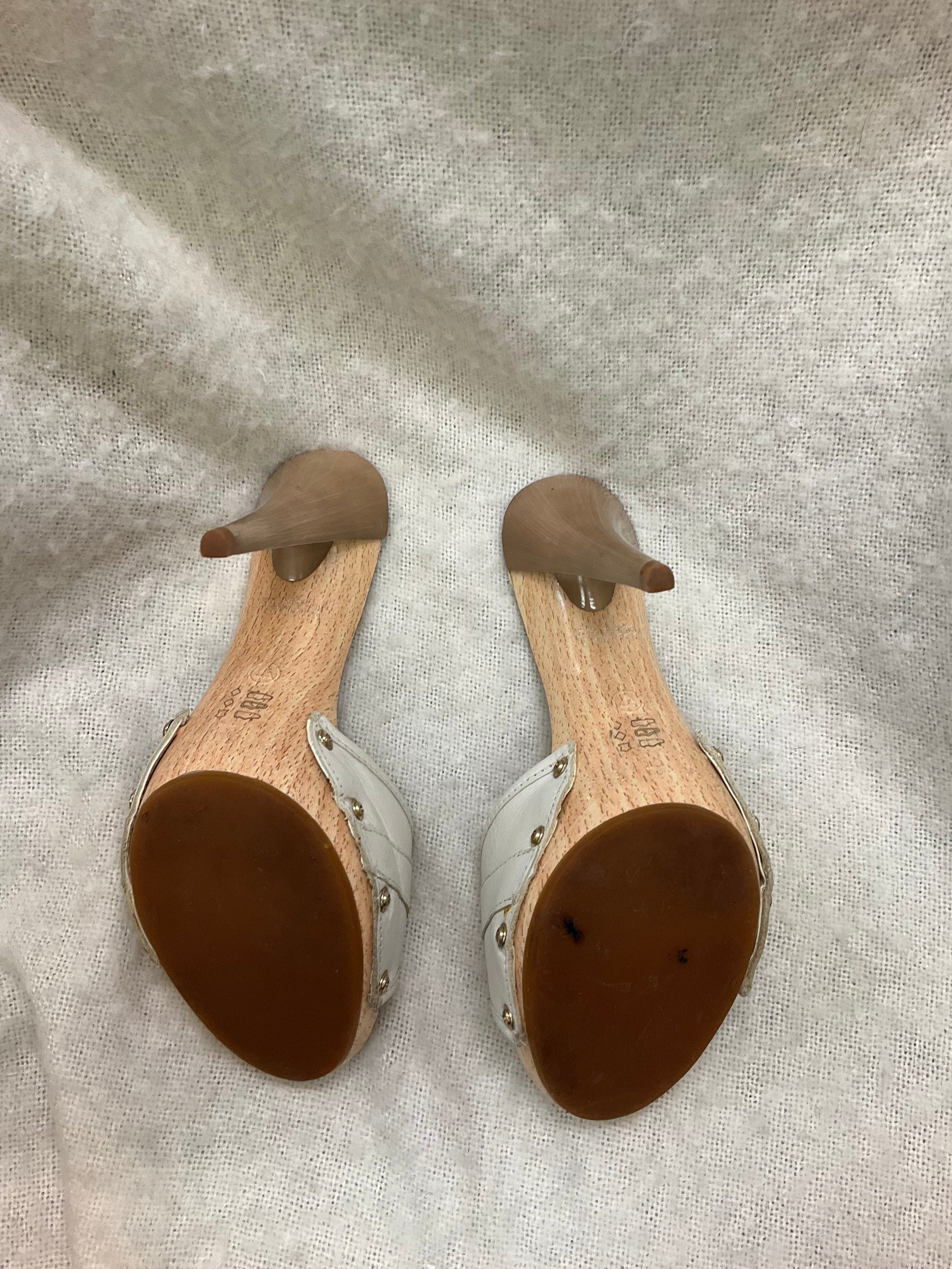 Aldo leather strap mules heel size 8