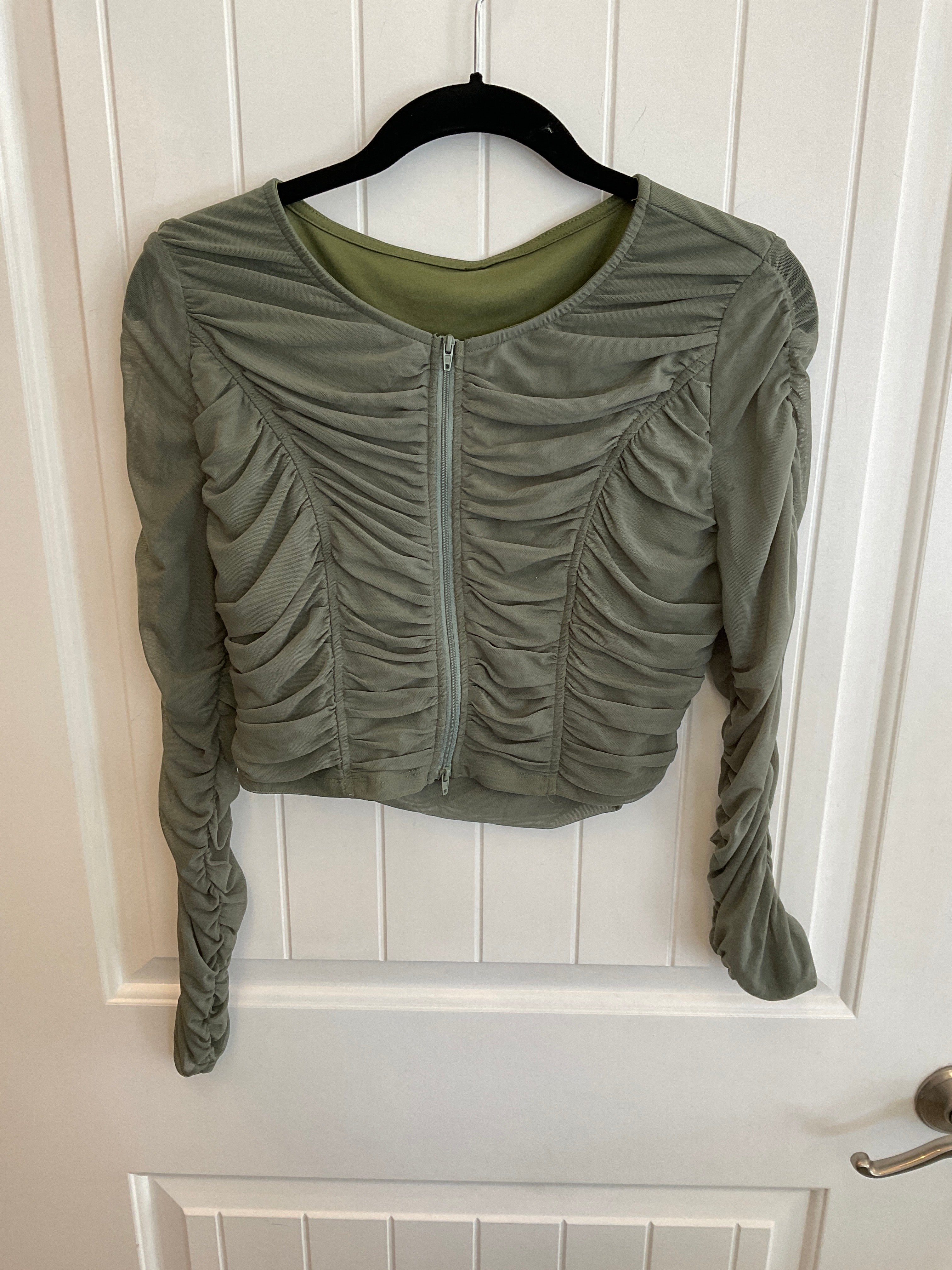 2 piece green mesh crop and skirt XL