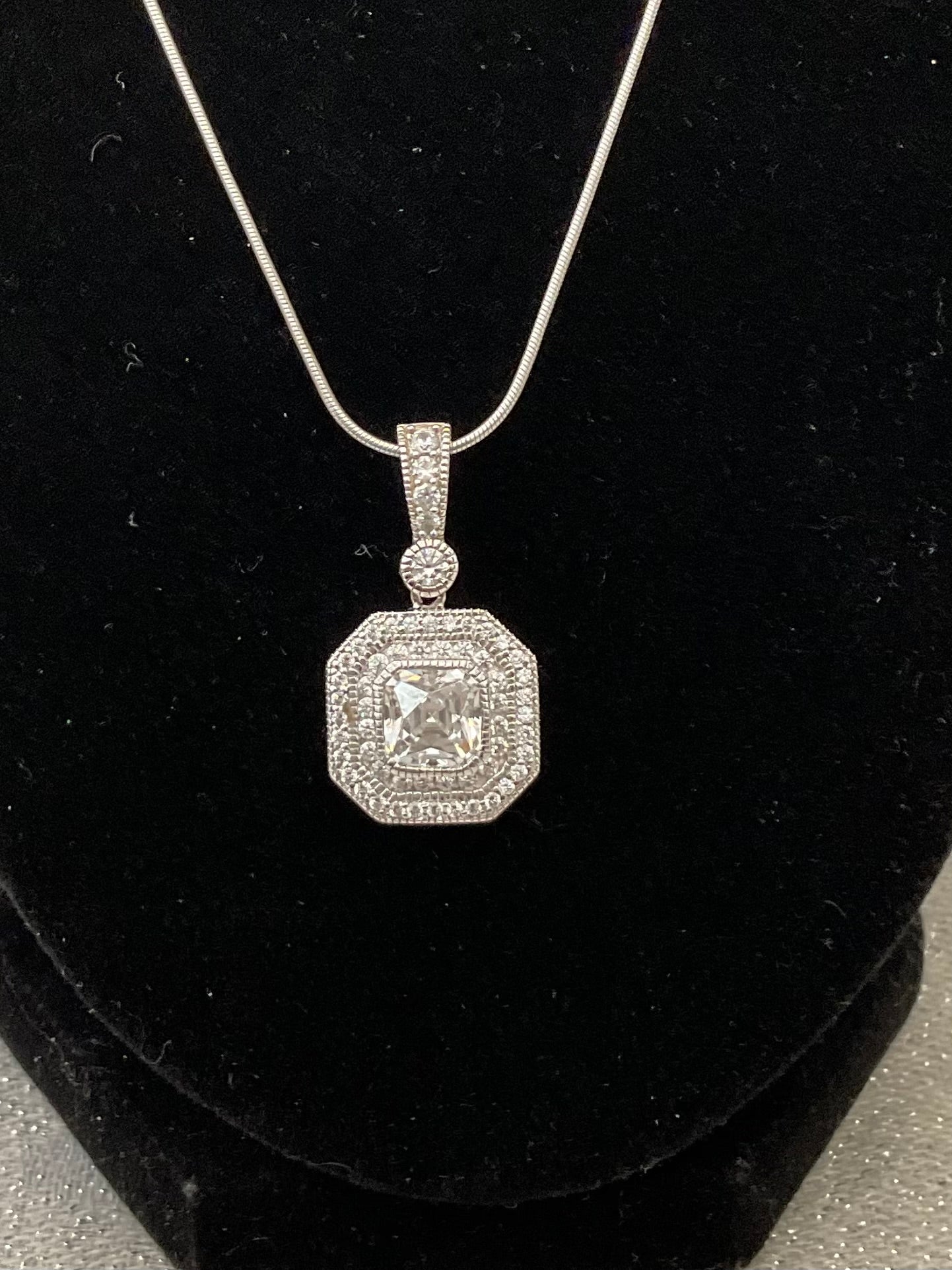 Silver chain with square diamond pendant