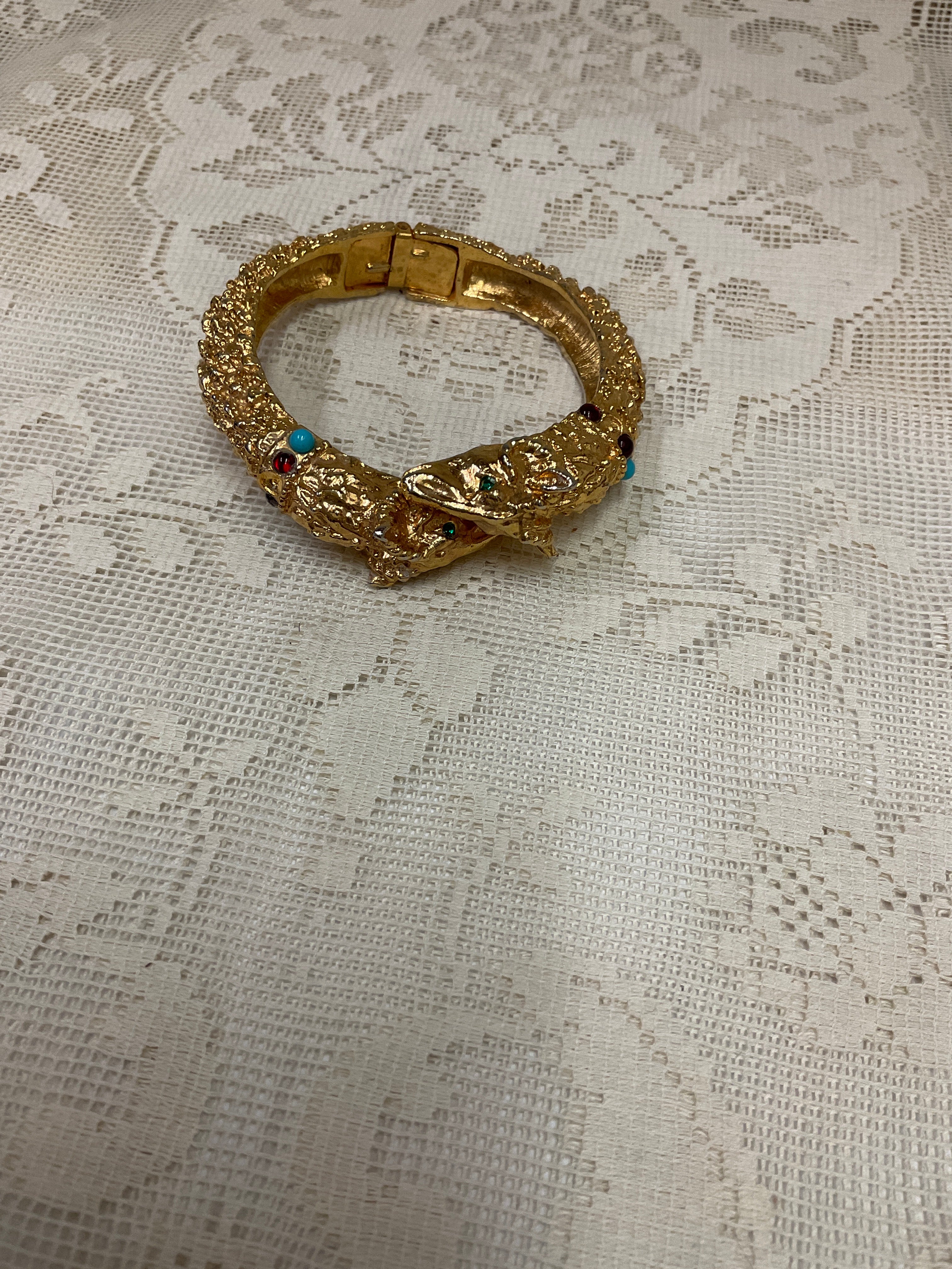 Goat cuff