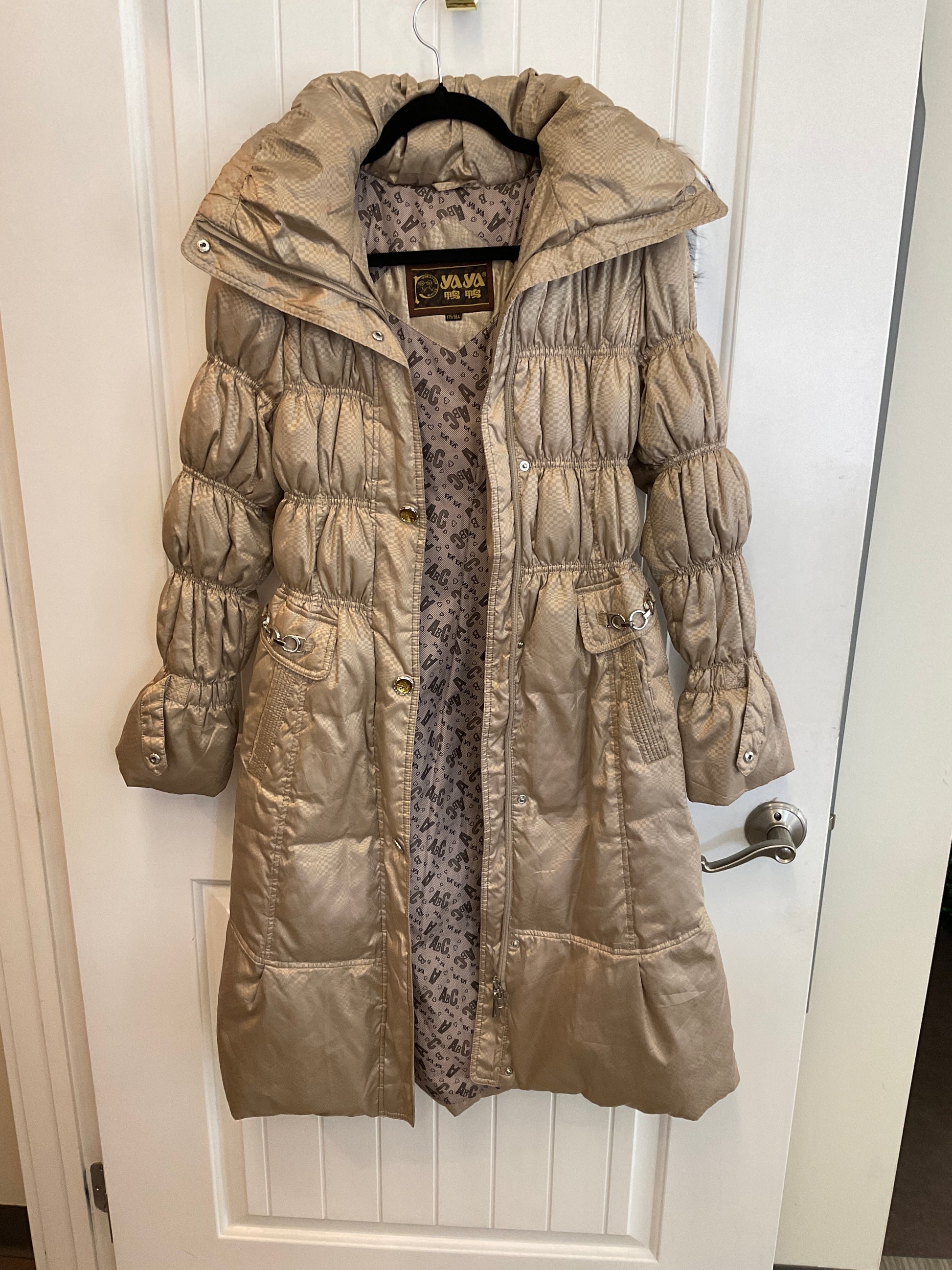 Down filled puffer parka metallic gold