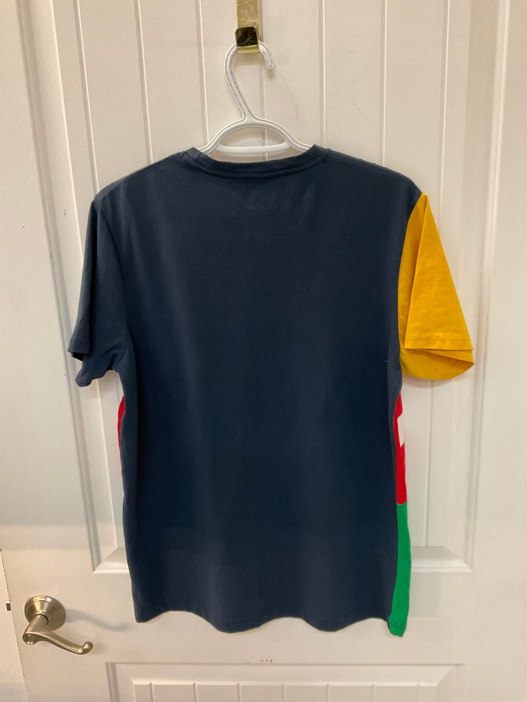 Levi’s colour block shirt size Medium