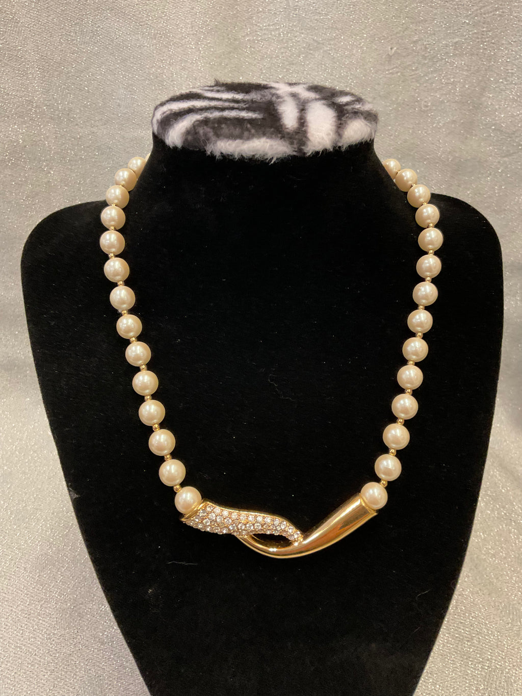 Pearl necklace