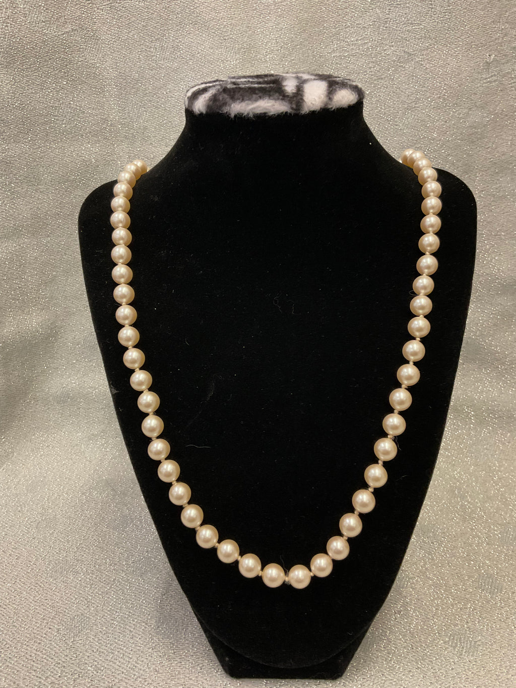 Pearl necklace