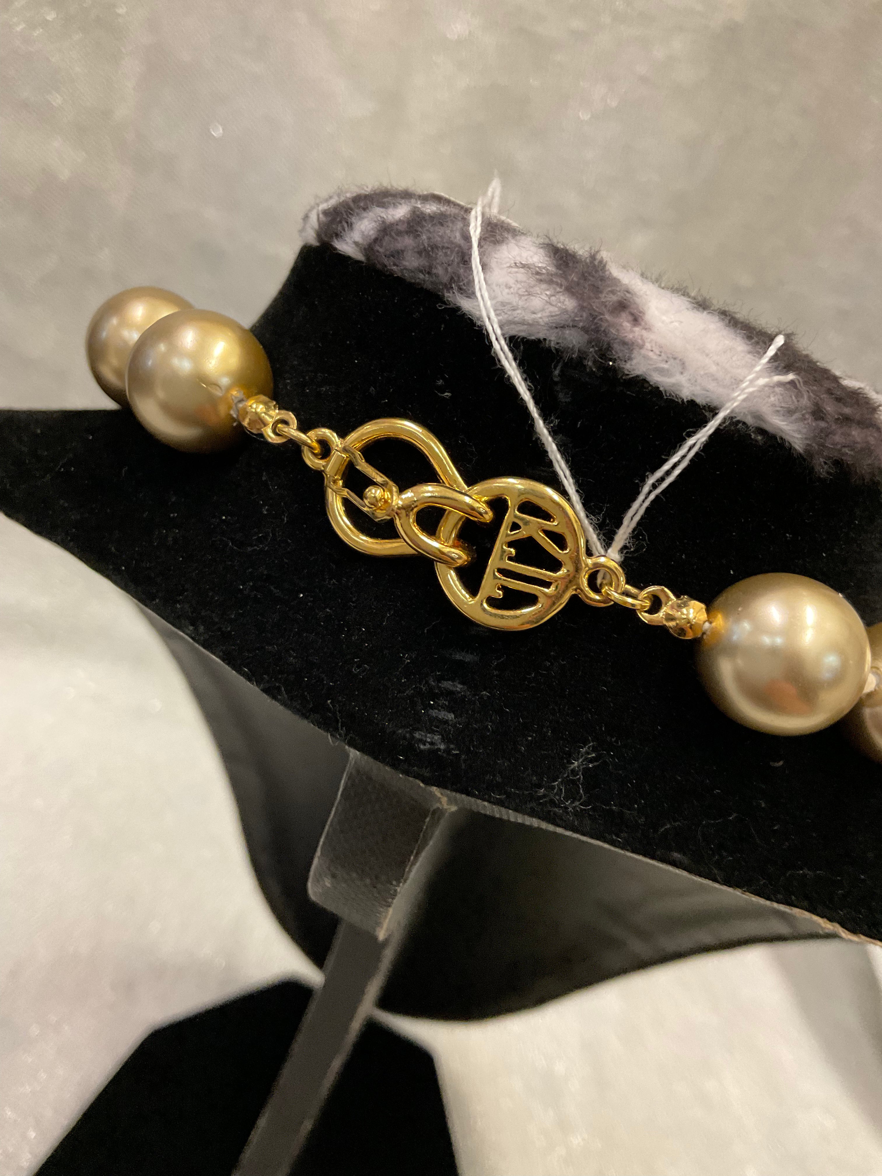 Vintage Kenneth Jay Lane pearl necklace