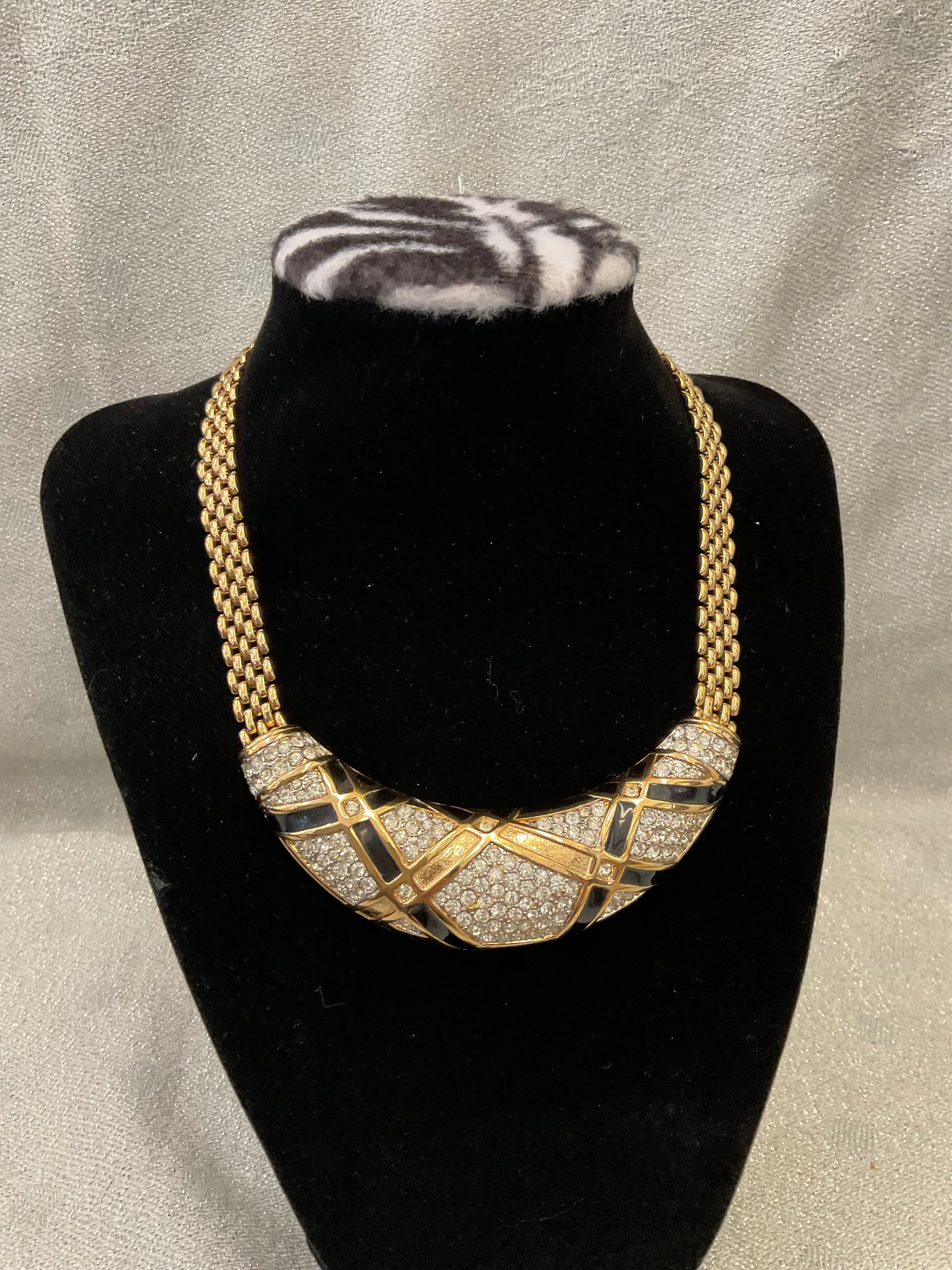 Vintage Nina Ricci statement necklace