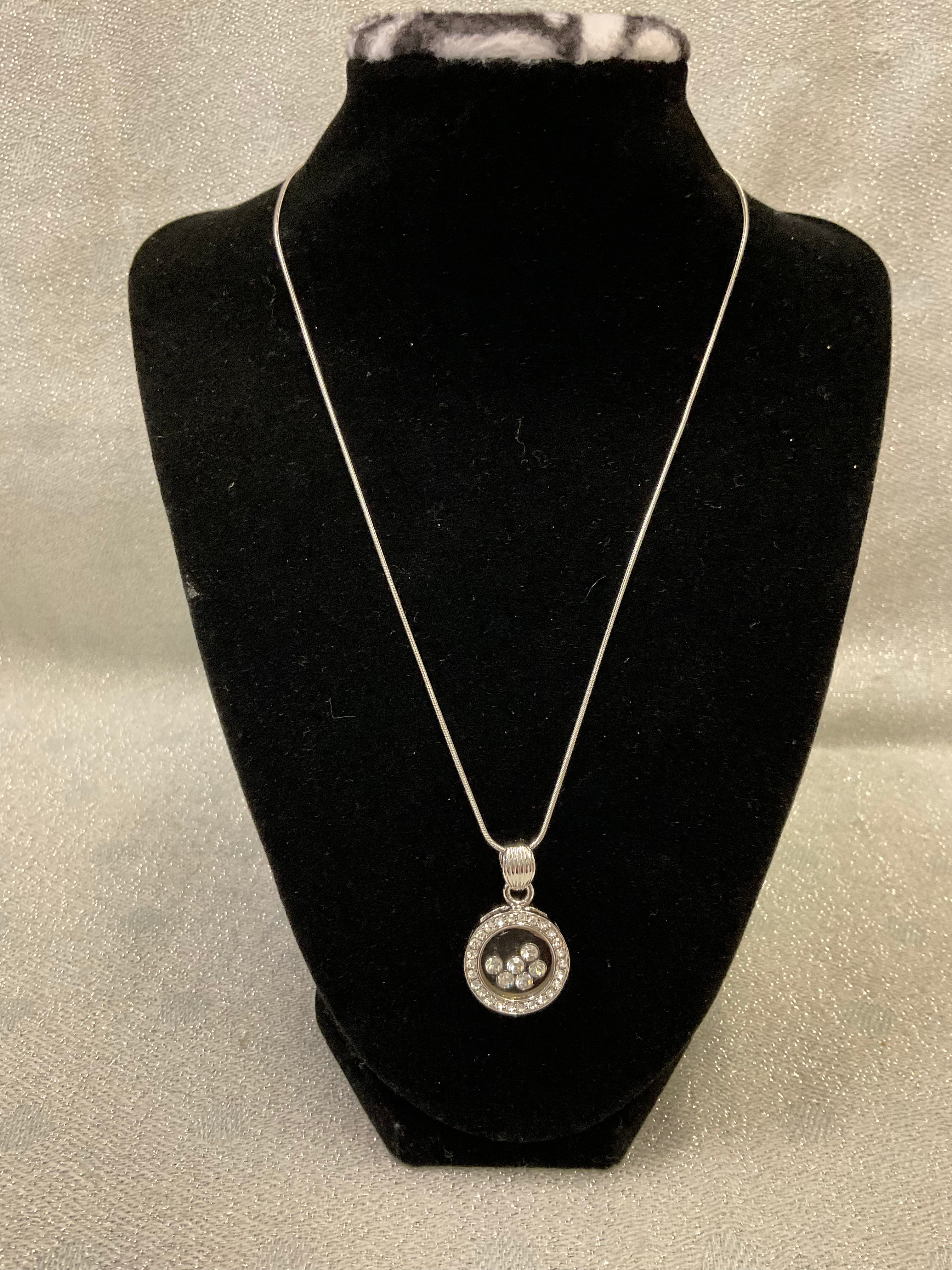 Elegant Silver-Tone Crystal Pendant Necklace