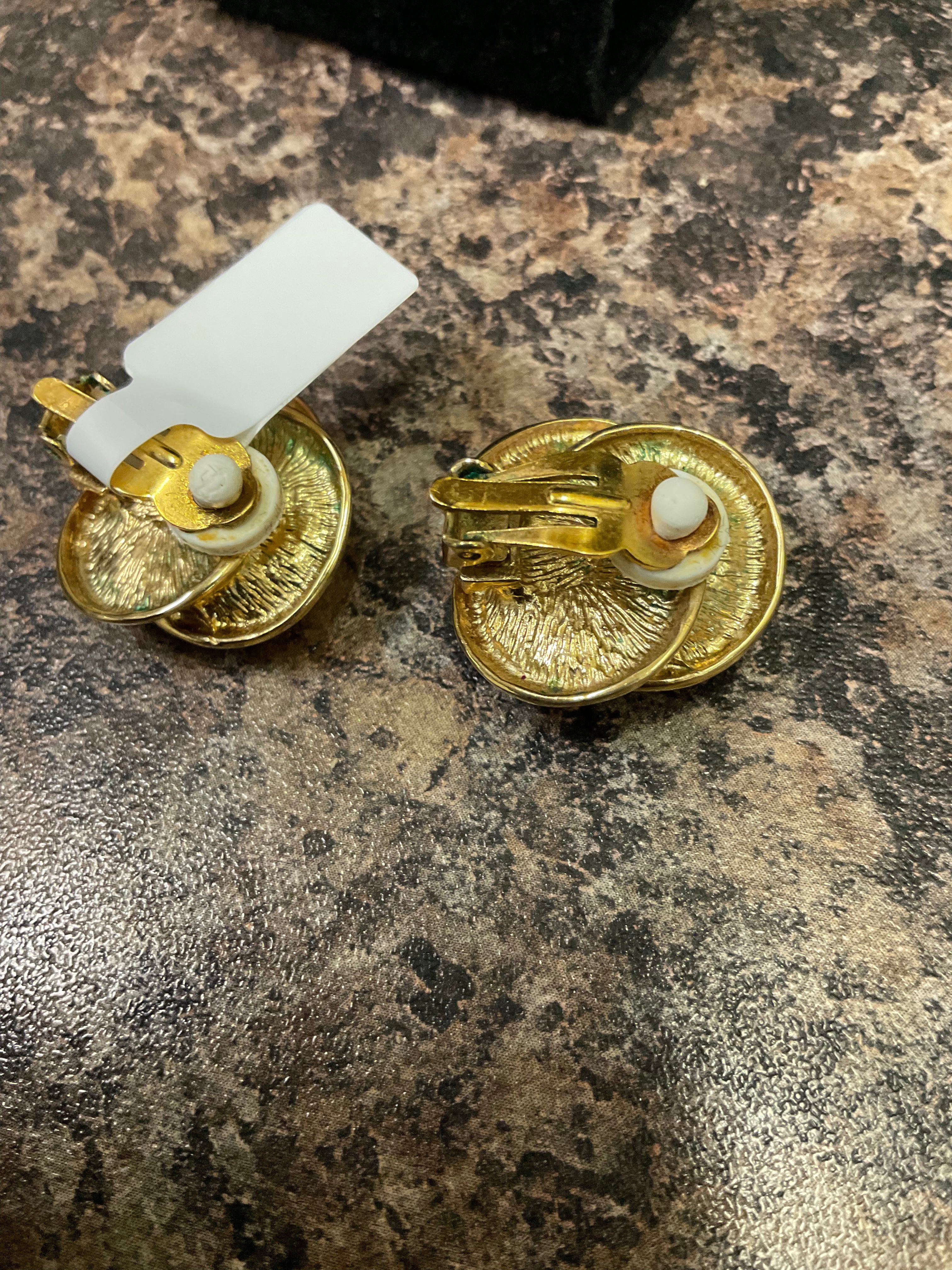 Vintage clip on earrings