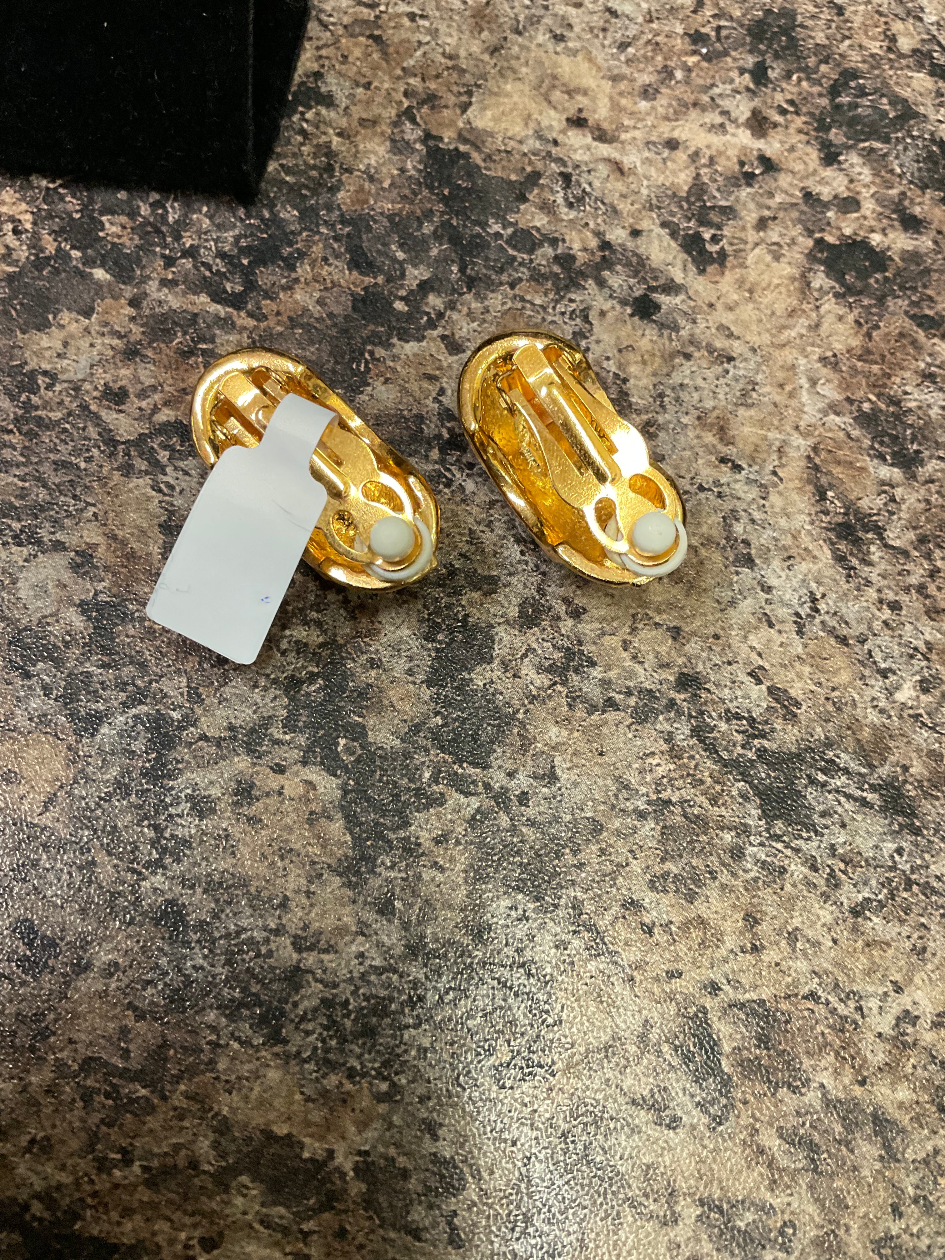 Vintage clip on earrings