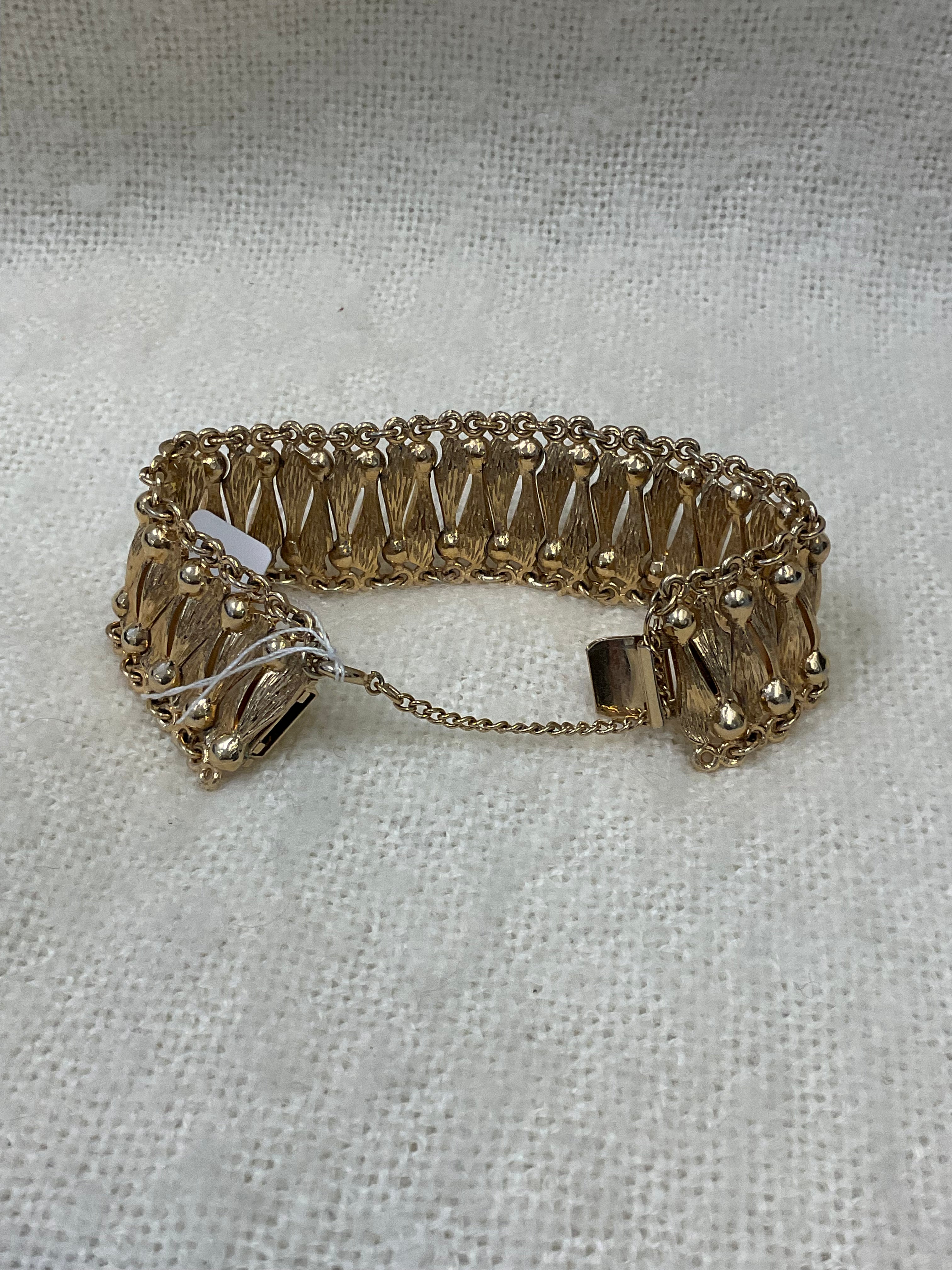Vintage gold‑tone statement bracelet – $32