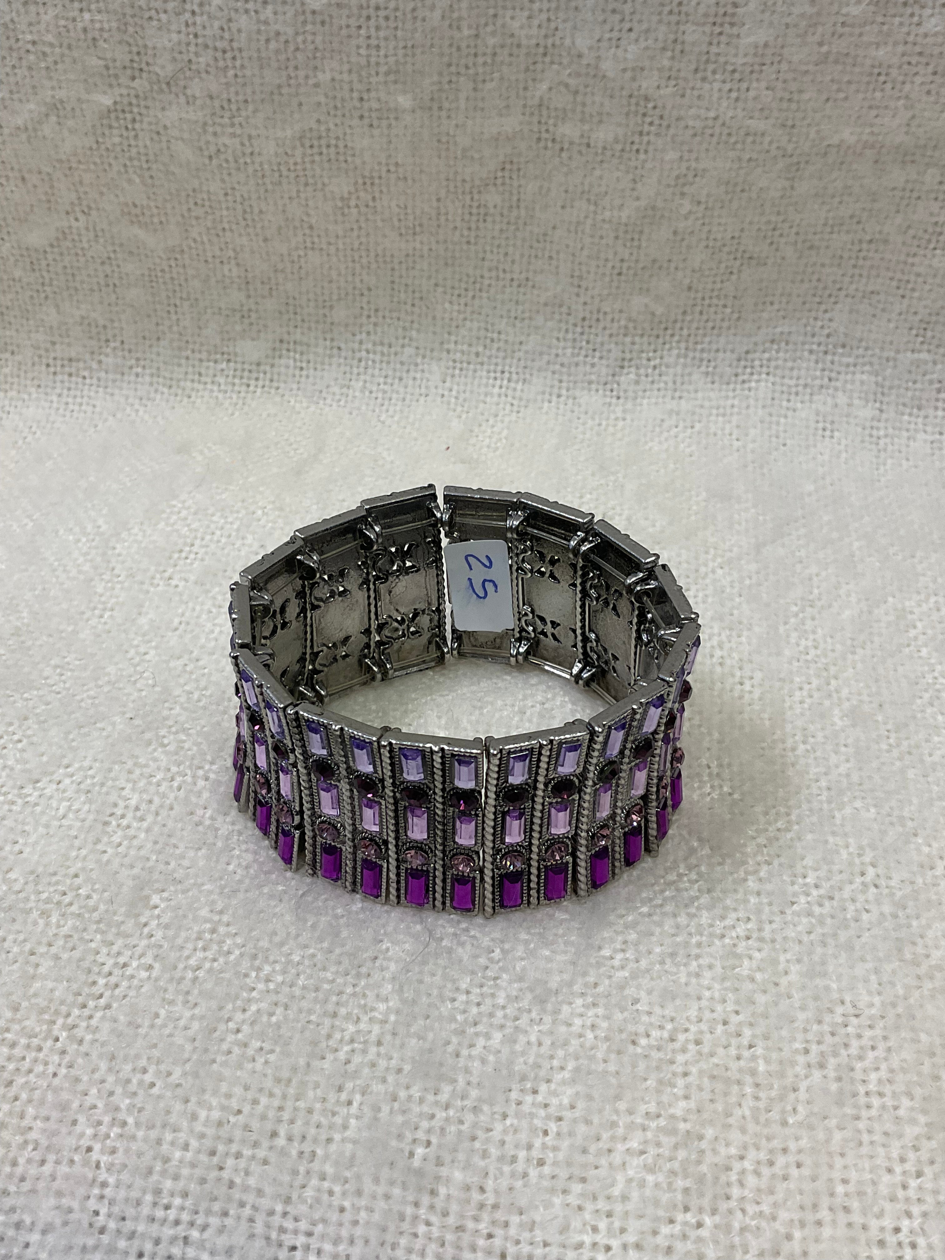 Bold Purple & Silver Stretch Bracelet – One Size Fits Most.