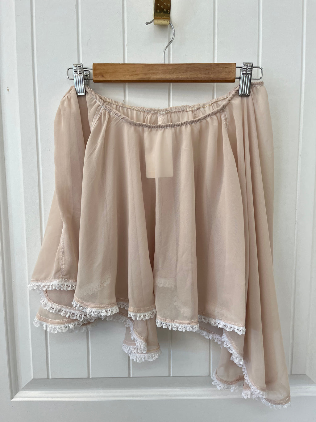 Flowy Beige Skirt